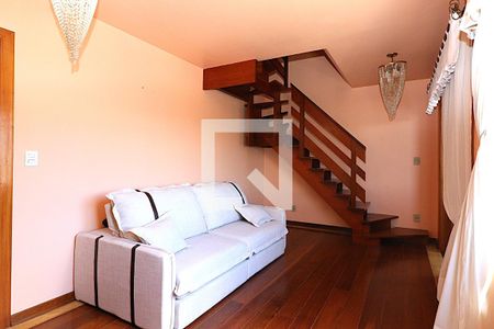 Sala1  de apartamento à venda com 3 quartos, 243m² em Chácara das Pedras, Porto Alegre