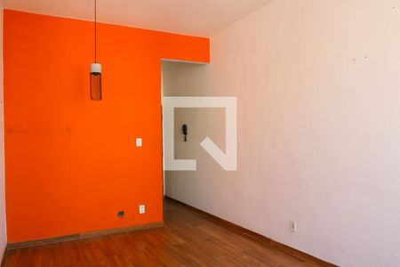 Sala de apartamento para alugar com 1 quarto, 55m² em Todos Os Santos, Rio de Janeiro