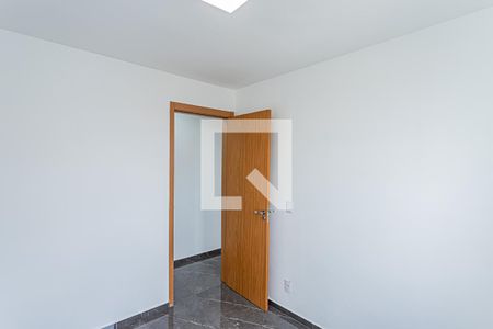 Quarto 1 de apartamento para alugar com 2 quartos, 42m² em Jardim Iris, São Paulo