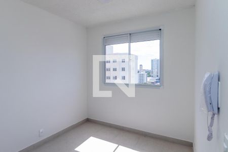 Sala de apartamento para alugar com 1 quarto, 26m² em Parque Industrial Tomas Edson, São Paulo