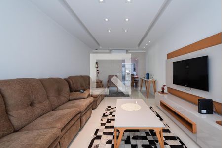 Sala de apartamento para alugar com 3 quartos, 100m² em Gonzaga, Santos