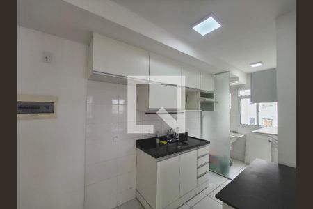 Cozinha de apartamento para alugar com 2 quartos, 45m² em Anil, Rio de Janeiro
