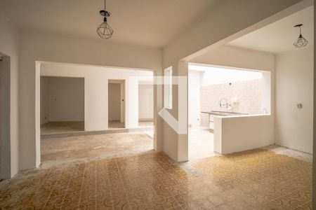 Sala de casa à venda com 4 quartos, 250m² em Cursino, São Paulo