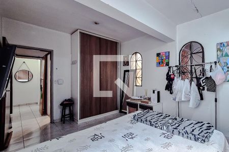 Casa à venda com 4 quartos, 250m² em Cursino, São Paulo