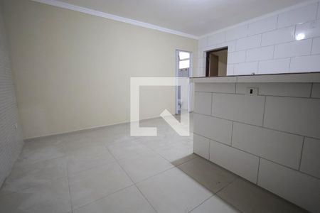 Sala de casa para alugar com 2 quartos, 65m² em Jardim Santo André, Santo André