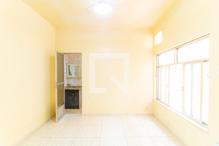 Quarto  de casa para alugar com 2 quartos, 100m² em Inhaúma, Rio de Janeiro