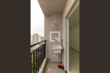 Varanda e Área de Serviço de kitnet/studio para alugar com 1 quarto, 24m² em Vila Carrão, São Paulo