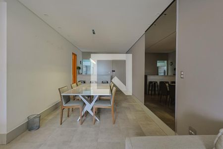 Sala de apartamento à venda com 2 quartos, 97m² em Funcionários, Belo Horizonte