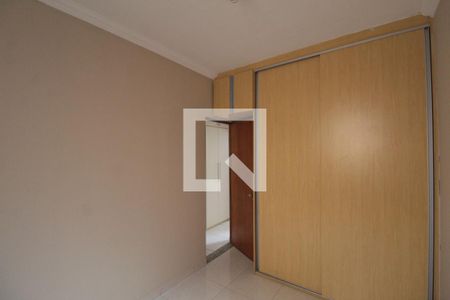 Quarto 1 de apartamento para alugar com 2 quartos, 45m² em Itapoã, Belo Horizonte