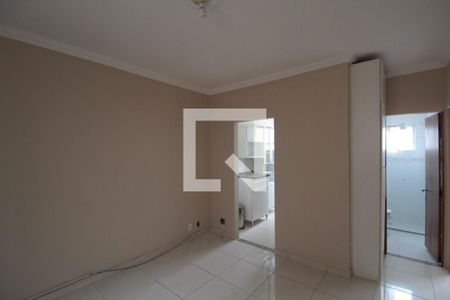 Sala de apartamento para alugar com 2 quartos, 45m² em Itapoã, Belo Horizonte