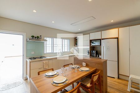 Sala e Cozinha  de casa à venda com 3 quartos, 165m² em Vila Ré, São Paulo