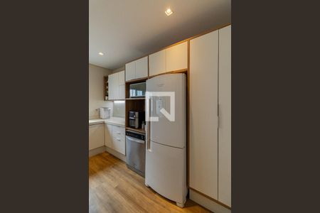 Sala e Cozinha  de casa à venda com 3 quartos, 165m² em Vila Ré, São Paulo