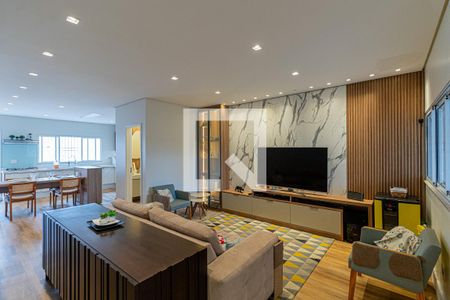 Sala e Cozinha  de casa à venda com 3 quartos, 165m² em Vila Ré, São Paulo