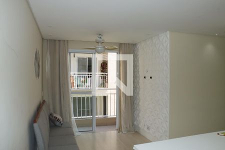 Apartamento para alugar com 2 quartos, 45m² em Jardim Isis, Cotia