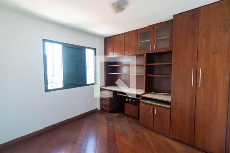 Quarto 1 de apartamento para alugar com 2 quartos, 70m² em Parque Imperial, São Paulo