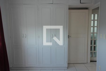 Quarto 1 de apartamento para alugar com 2 quartos, 95m² em José Menino, Santos