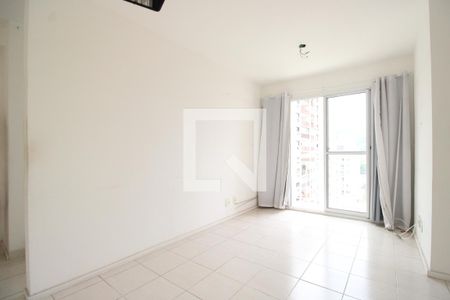 Sala de apartamento à venda com 3 quartos, 64m² em Jacarepaguá, Rio de Janeiro