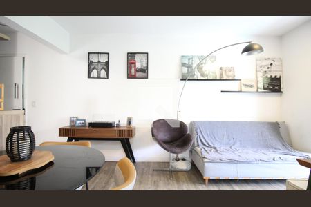 Sala de apartamento à venda com 3 quartos, 69m² em Vila Andrade, São Paulo