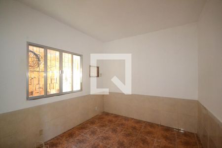 Quarto 1 de casa para alugar com 2 quartos, 180m² em Cerâmica, Nova Iguaçu
