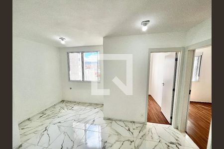 Sala/Cozinha de apartamento para alugar com 2 quartos, 35m² em Vila Hebe, São Paulo