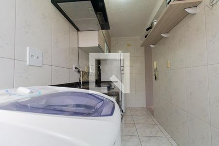 Cozinha e Área de Serviço de apartamento à venda com 3 quartos, 49m² em Jardim Sao Nicolau, São Paulo