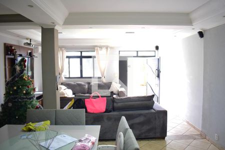 Sala de casa para alugar com 2 quartos, 325m² em Jardim Antartica, Ribeirão Preto