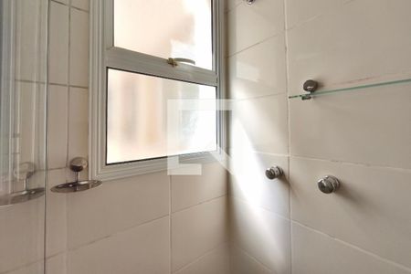 Banheiro Suíte de apartamento para alugar com 3 quartos, 62m² em Vila Faustina Ii, Campinas