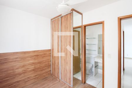 Suíte de apartamento para alugar com 3 quartos, 82m² em Planalto, Belo Horizonte