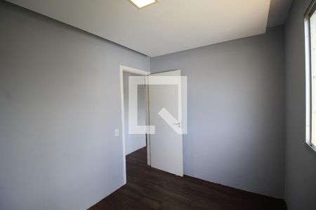 Quarto 1 de apartamento à venda com 2 quartos, 42m² em Mário Quintana, Porto Alegre