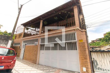 Fachada de casa para alugar com 8 quartos, 360m² em Fonseca, Niterói