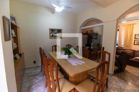 Sala 2 de casa à venda com 8 quartos, 360m² em Fonseca, Niterói