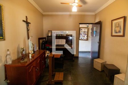 Sala de casa à venda com 8 quartos, 360m² em Fonseca, Niterói