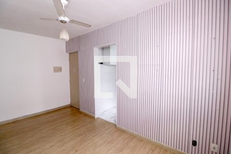 Sala de apartamento para alugar com 2 quartos, 77m² em Vila Lea, Santo André