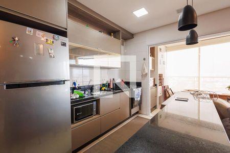 Cozinha de apartamento para alugar com 3 quartos, 150m² em Vila Edmundo, Taubaté