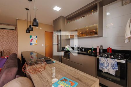 Cozinha de apartamento para alugar com 3 quartos, 150m² em Vila Edmundo, Taubaté