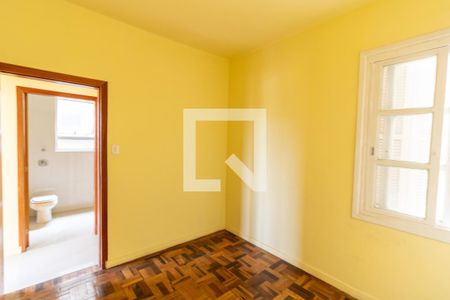 Quarto 1 de apartamento à venda com 3 quartos, 70m² em Santana, Porto Alegre