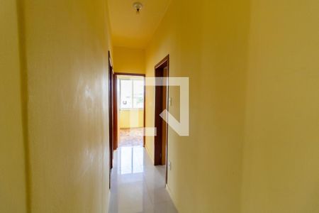 Corredor de apartamento à venda com 3 quartos, 70m² em Santana, Porto Alegre