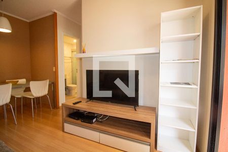 Sala de apartamento para alugar com 2 quartos, 56m² em Cidade Monções, São Paulo