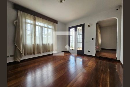 Sala 1 de casa à venda com 5 quartos, 236m² em Jardim Monte Azul, São Paulo