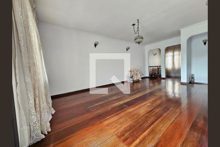 Sala 2 de casa à venda com 5 quartos, 236m² em Jardim Monte Azul, São Paulo