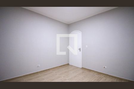 Casa para alugar com 2 quartos, 200m² em Jardim Guairaca, São Paulo