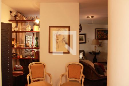 Sala 1 de casa para alugar com 6 quartos, 365m² em Vila Mariana, São Paulo