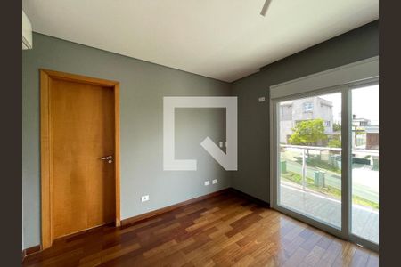 Casa de Condomínio para alugar com 4 quartos, 320m² em Rio Cotia, Cotia