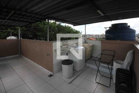 Casa à venda com 3 quartos, 184m² em Jardim Sapopemba, São Paulo