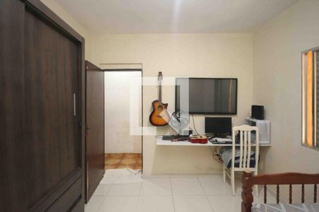 Casa à venda com 3 quartos, 184m² em Jardim Sapopemba, São Paulo