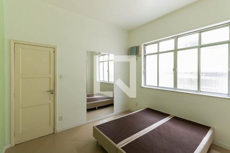  Quarto 1 de apartamento à venda com 2 quartos, 72m² em Tijuca, Rio de Janeiro