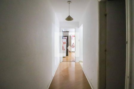 Corredor de casa à venda com 4 quartos, 102m² em Jardim Peri Peri, São Paulo