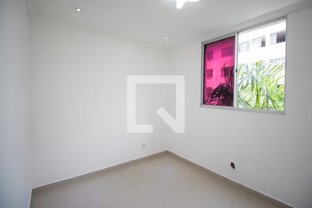 Quarto 1 de apartamento para alugar com 2 quartos, 150m² em Parada de Lucas, Rio de Janeiro
