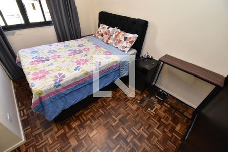 Quarto 1 de apartamento para alugar com 2 quartos, 46m² em Boa Vista, Curitiba