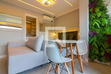 Varanda/Studio de kitnet/studio para alugar com 1 quarto, 29m² em Vila Nova Conceição, São Paulo